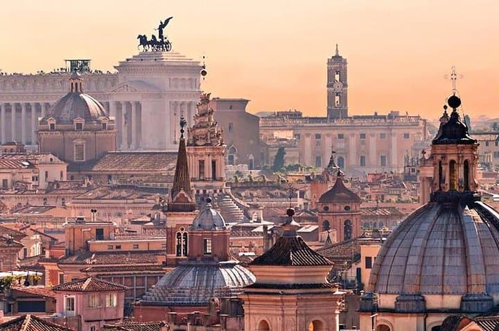 Rome on Arrival: Private Transfer & 6-Hour Driving Tour from FCO