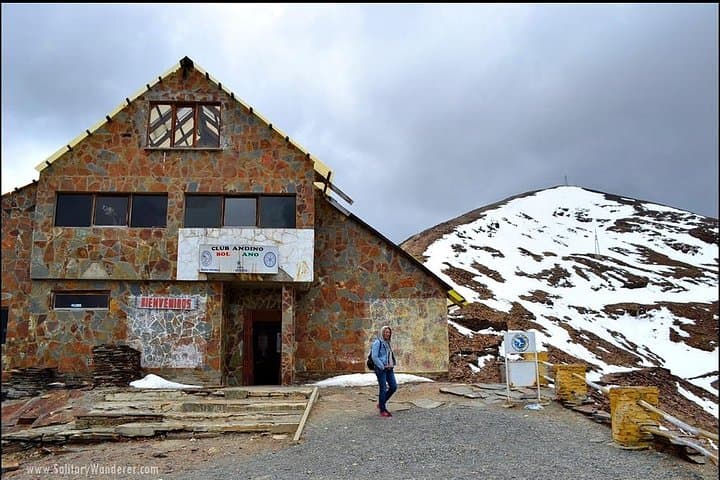 Chacaltaya to Valley of the Moon: Full-Day High-Altitude Viewpoint Tour from La Paz