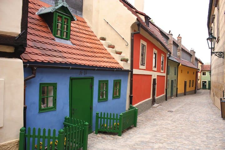 Early Morning Prague Castle Walking Tour — Charles Bridge, St. Vitus & Golden Lane photo 2