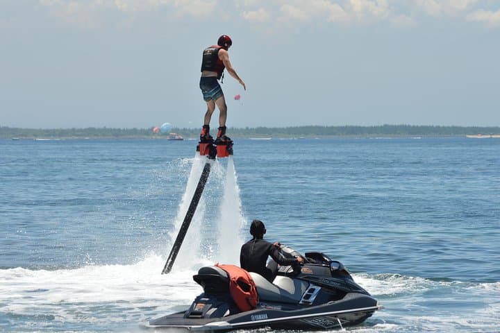 Flyboarding in Bali: Nusa Dua Fly Board Experience Above the Indian Ocean photo 2