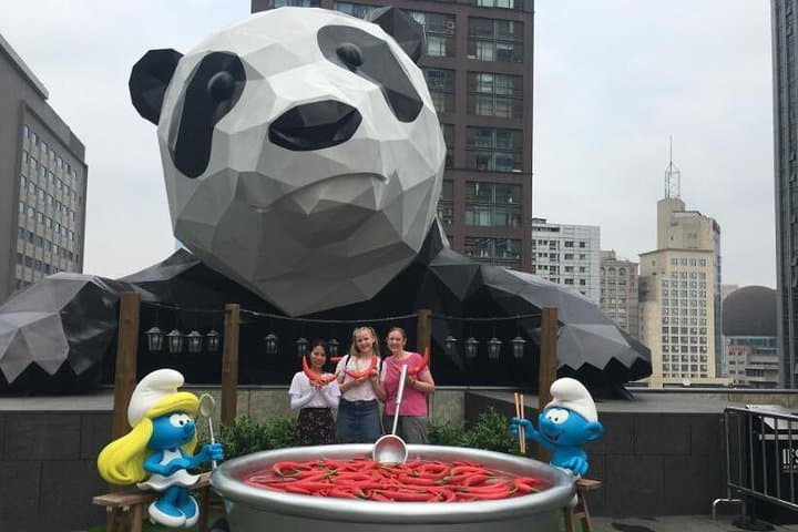 Up-Close with Chengdu's Giant Pandas: Private Full-Day Panda Experience