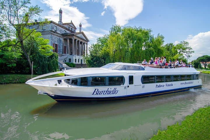 Cruise the Brenta Riviera: Venice to Padua Burchiello Full-Day Boat Tour photo 1