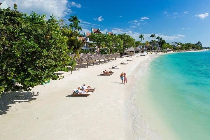 Discover Negril: A Day of Sun, Sand, and Adventure photo 2