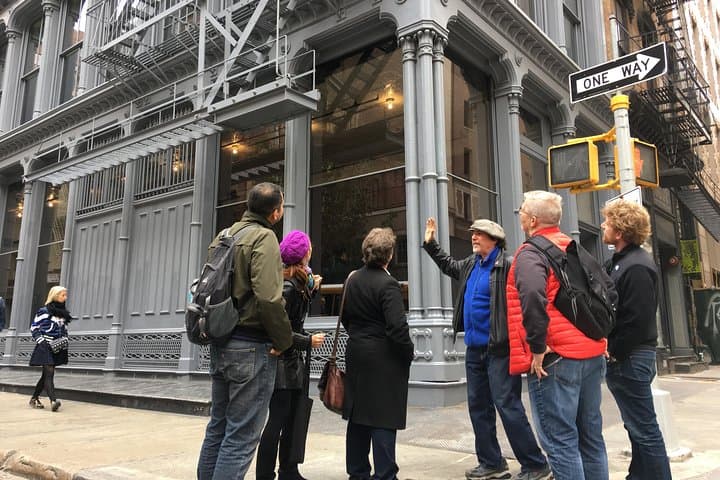 NYC Architecture Walking Tour: Grand Central to Flatiron by Foot & Subway