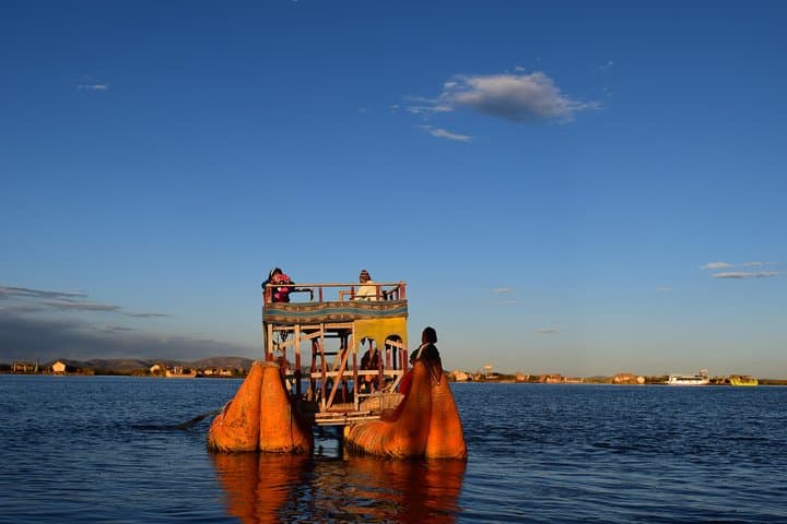 Sunrise at the Uros Floating Islands: Half-Day Morning Tour from Puno