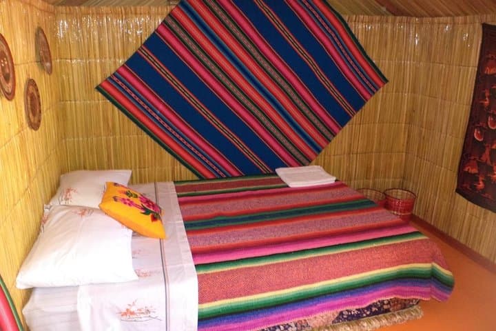Sleep on Uros Island: Overnight Homestay on Lake Titicaca's Floating Reeds photo 4