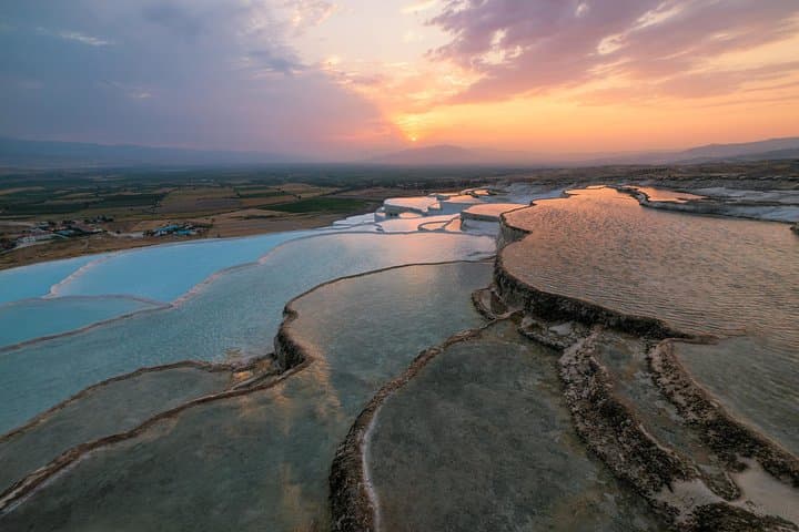 2-Day Ephesus and Pamukkale Tour from Istanbul — Ancient Ruins & Cotton Castle photo 2