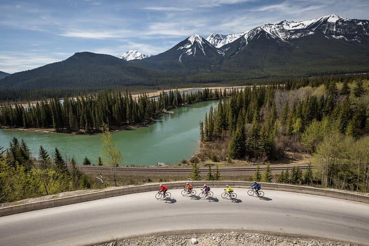 4-Day Bicycle Tour through the Canadian Rockies: Jasper to Banff via Icefields Parkway photo 2