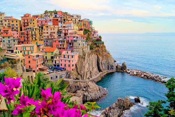 Cinque Terre Full-Day from Florence: Vernazza, Manarola & Corniglia photo 2