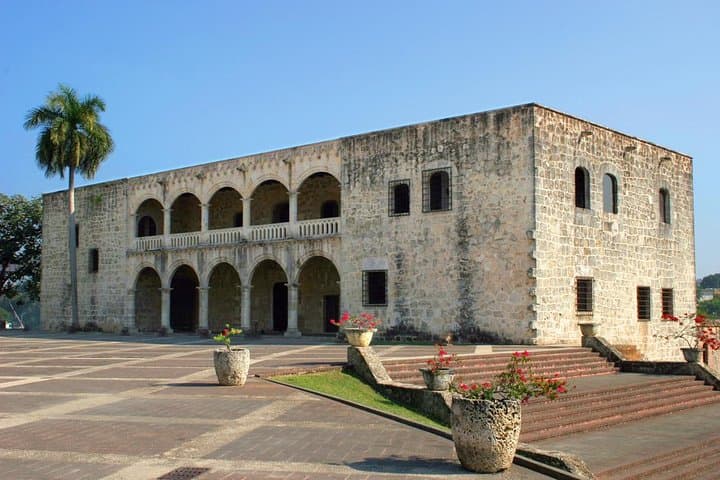 Santo Domingo Colonial City Day Trip from Punta Cana: Alcázar, Cathedral & Malecón photo 2