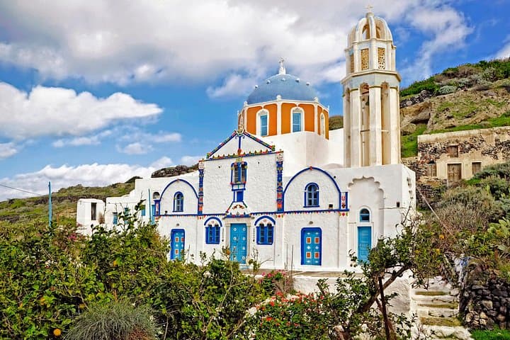 Thirassia Island Private Day Trip from Santorini: Boat Transfer, Village Walk & Lunch photo 1