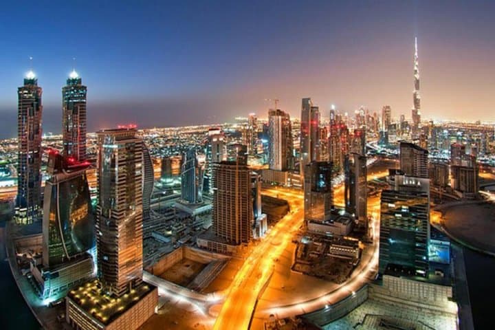 Dubai Private Inter-Hotel Transfers: 24/7 One-Way Chauffeured Service Across UAE photo 3
