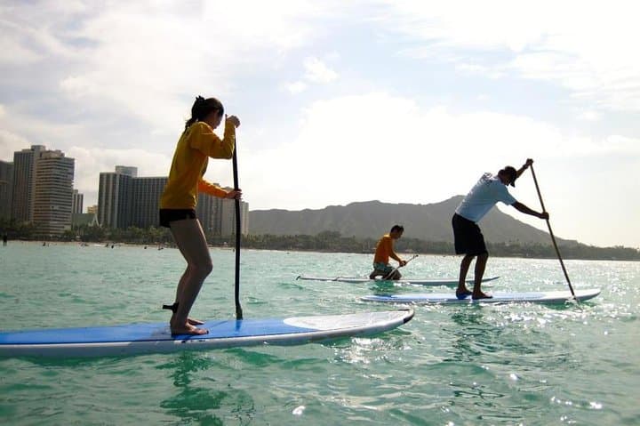 Stand-Up Paddle Lessons on Waikiki: Private Group SUP at the Royal Hawaiian