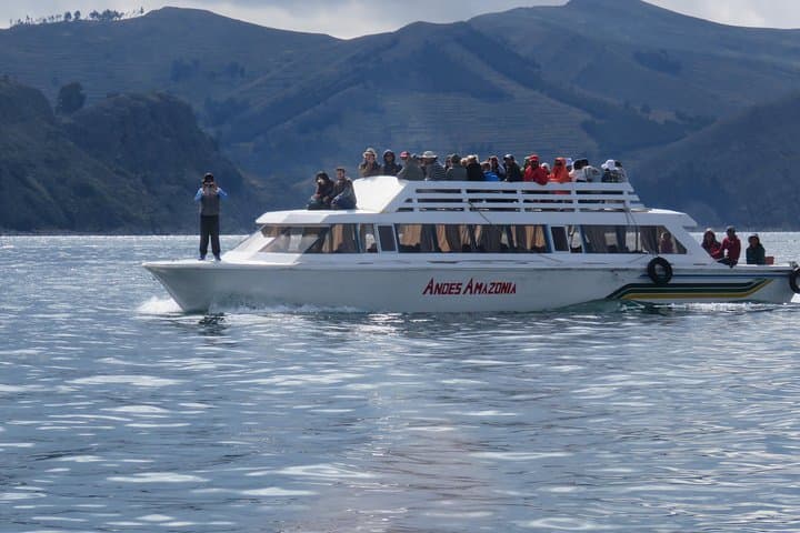 Day Tour to Lake Titicaca from La Paz: Uros, Isla del Sol & Copacabana