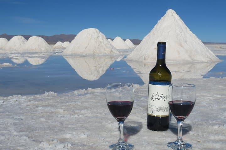Half-Day Uyuni Salt Flats Sunset Tour — Incahuasi Island & Toast photo 3