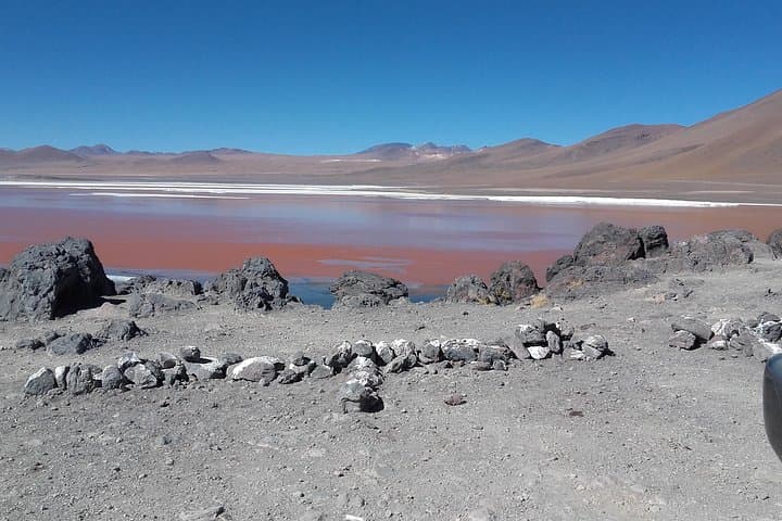 3-Day Private Tour: Uyuni Salt Flats & Colorful Lagoons photo 4