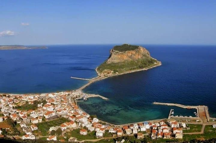 9-Day Ultimate Greek Experience — Peloponnese, Delphi, Zagori, Meteora & Vergina photo 5