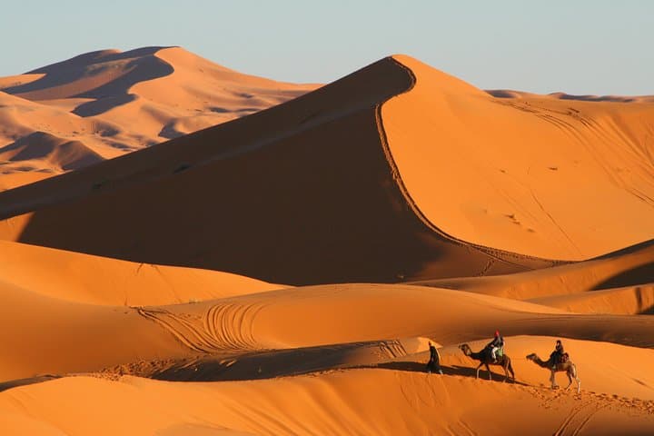 3-Day Private Tour: Marrakech to Merzouga Dunes, Dades & Fez