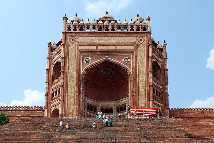 Overnight Agra Tour from New Delhi — Taj Mahal Sunrise & Sunset Experience photo 2