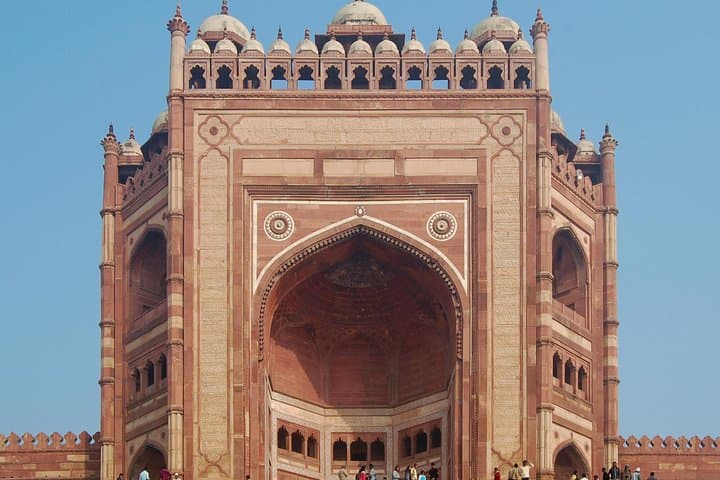 Day Trip to the Taj Mahal, Agra Fort & Fatehpur Sikri — Private Tour from Delhi photo 4
