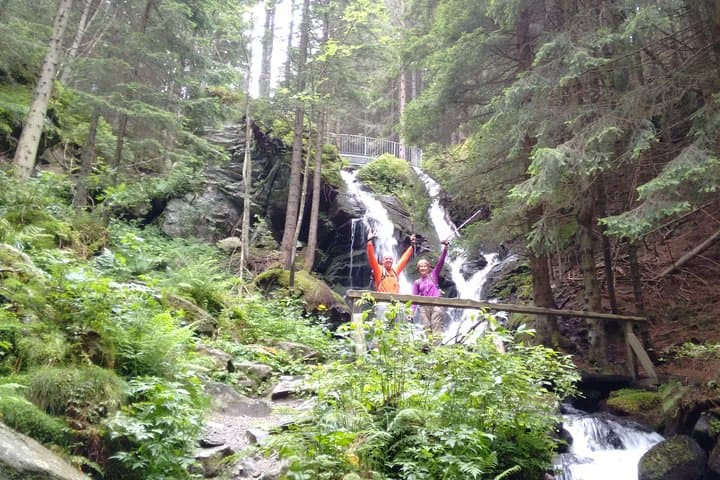Hochwechsel Hiking: 5-Hour Alpine Trek to Wild Water and 360° Views photo 2