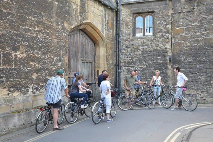 Oxford Bike Tour with Student Guide — Ride Through Colleges, Meadows & Hidden Corners photo 3