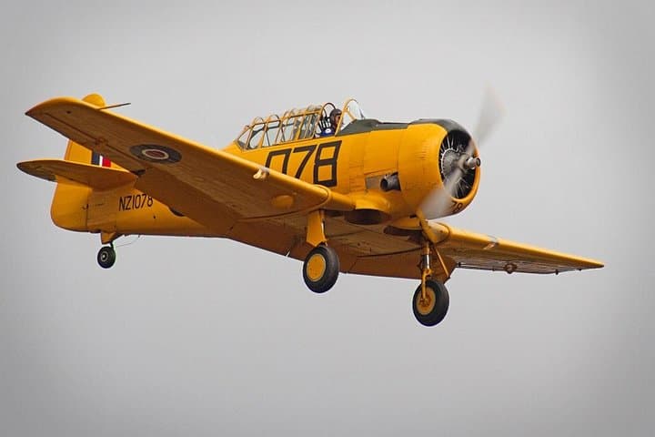 Full-Day Omaka Aviation Heritage Centre & Marlborough Wine Tasting Tour