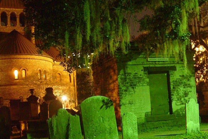 Charleston Ghost & Graveyard Night Tour — Guided After-Dark Walking Experience photo 3