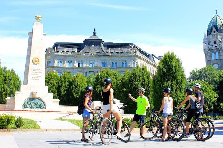 Budapest E-Bike Tour: City Sights, Coffee Stop & Buda Views photo 4