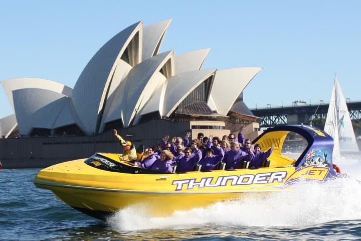 Thunder Twist: 30-Minute Jet Boat Thrill on Sydney Harbour