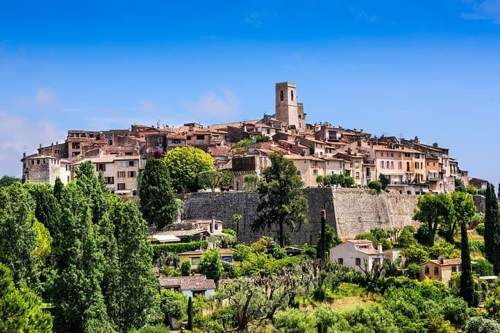 Day Trip from Nice to Grasse, Gourdon & Saint-Paul-de-Vence — Perfume, Views & Riviera Villages