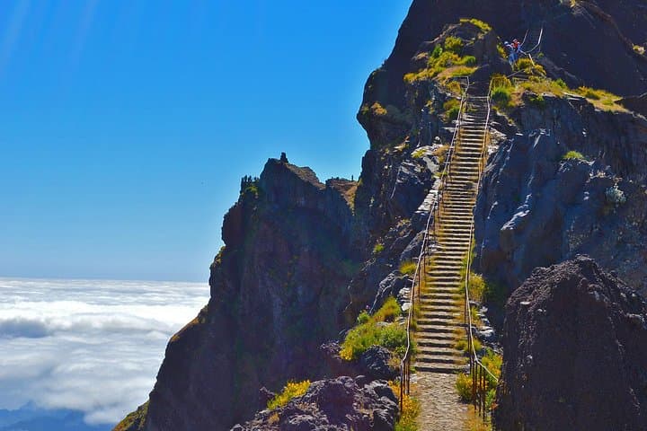 Madeira Peaks: Pico Ruivo Full-Day Mountain Walk