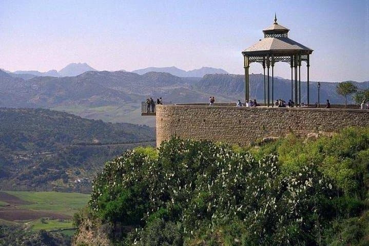Ronda New Bridge and Old Medina: 2-Hour Guided Walking Tour photo 2