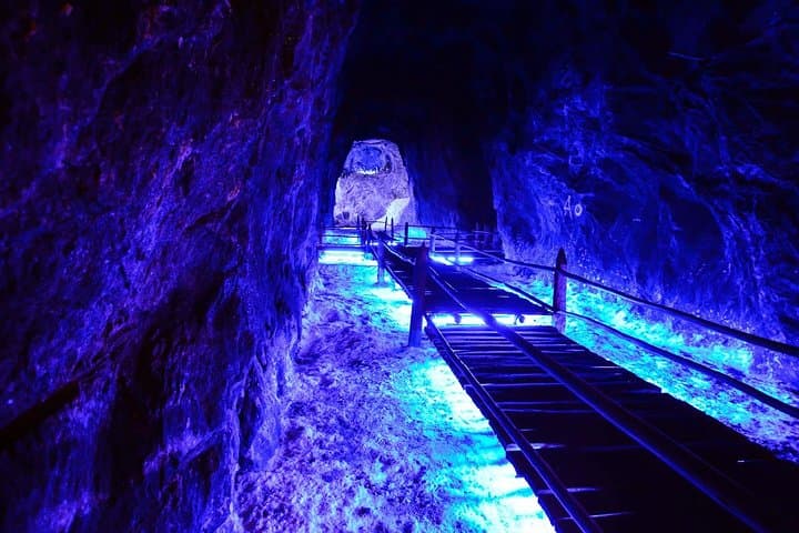 Inside Nemocón Salt Mine: Private Half-Day Underground Tour from Bogotá
