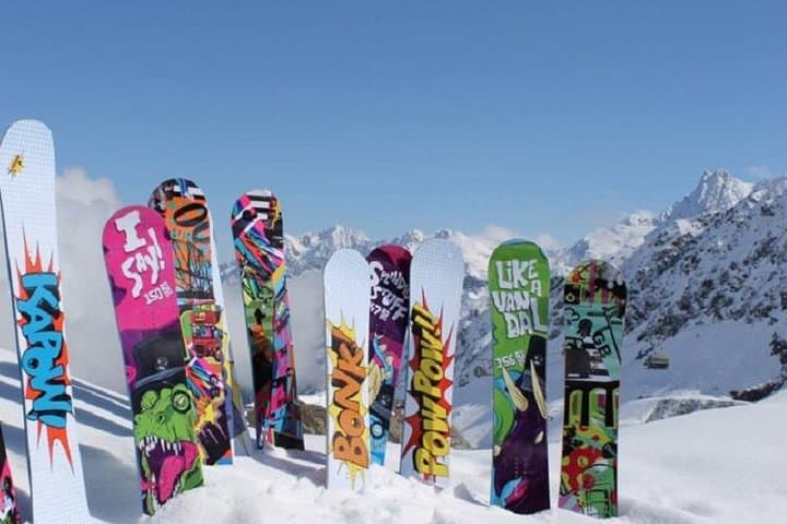 Whistler Development Snowboard Rental — Slope-Side Fitting & Easy Switch-Outs