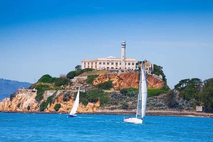 Bay-In-A-Day: Full-Day San Francisco City Tour with Alcatraz photo 2