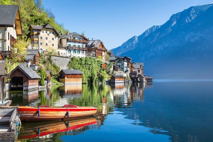 Hallstatt Day Trip from Salzburg: 5fingers View or Ancient Salt Mine photo 3