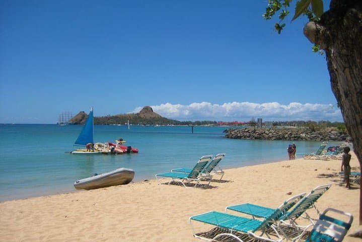 Reduit Beach Shuttle: Round-Trip Beach Day in Rodney Bay, St. Lucia