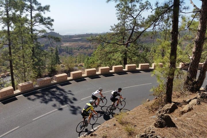 Teide Road Cycling Route: Vilaflor to Playa de las Américas photo 2