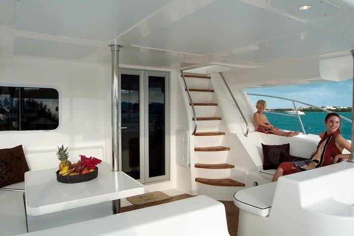 Turks and Caicos Full-Day Luxury Yacht Charter — Snorkel Grace Bay & Private Beach Stops photo 2