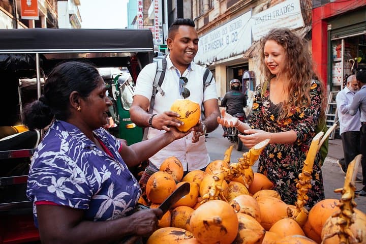 Colombo Street Food Tour: 10 Tastings With Local Guides