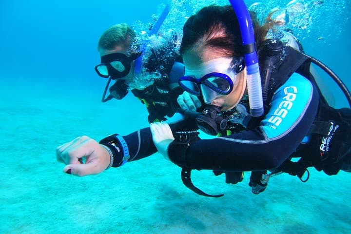 2-Day Advanced Open Water Diver Course in Ko Lipe