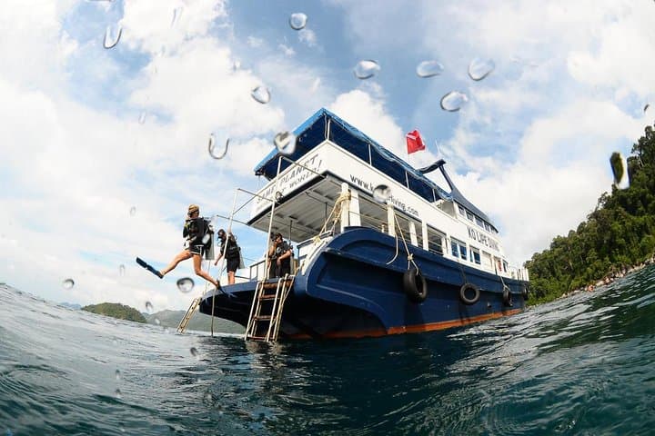 2-Day Advanced Open Water Diver Course in Ko Lipe photo 2