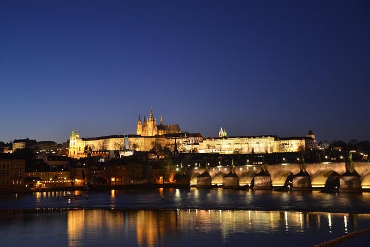 Prague After Dark: Evening Lights Tour by Car