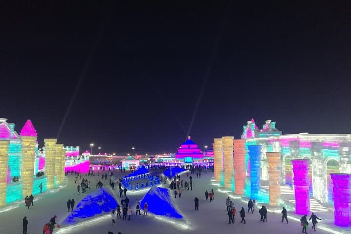 Harbin Ice & Snow: Private Full‑Day Transfer to Ice and Snow World + Sun Island