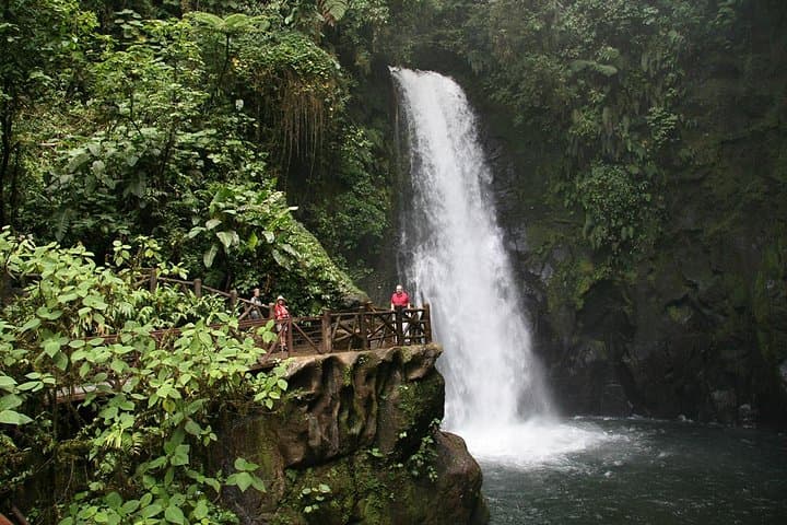 La Paz Waterfall Gardens Day Trip from San José: Rainforest Trails, Wildlife & Lunch photo 1