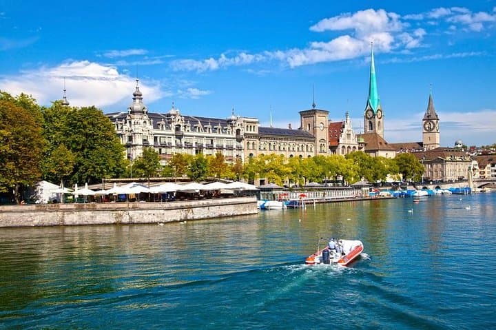 Zurich Bus & Lake Zurich Boat Tour — Highlights and Practical Guide