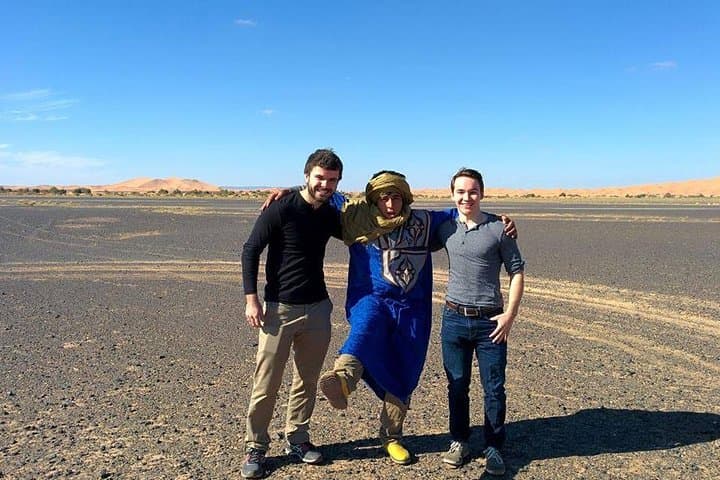 2-Day Fes Desert Tour to Merzouga: Camel Trek & Overnight in Erg Chebbi