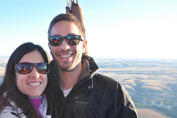 Sunrise Hot-Air Balloon Flight Over Segovia: Private Sunrise Ride with Madrid Transfer photo 2