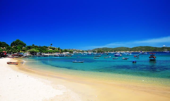 Buzios Day Trip: Cruise, Lunch & Cobblestone Stroll from Rio de Janeiro
